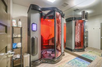 Tanning booth